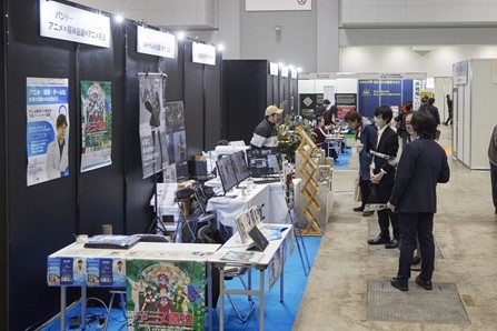 クリエイターブースでの作品展示の様子